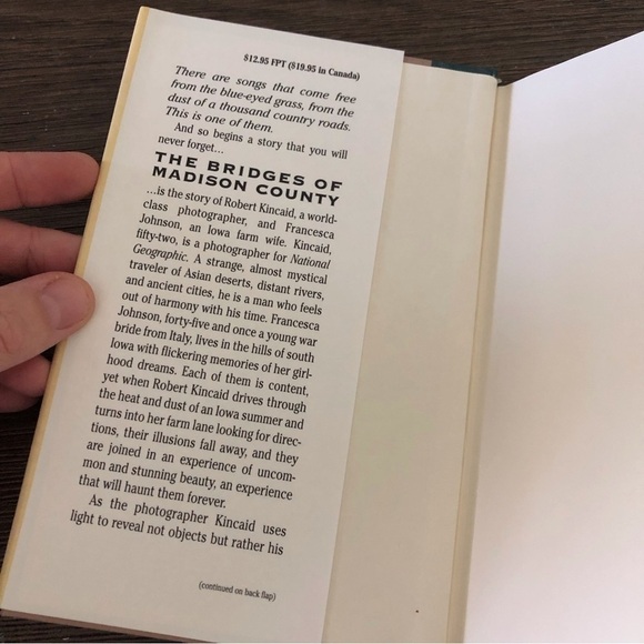 The Bridges of Madison County hardback book (1st print) - Picture 2 of 8